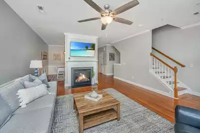 3676 Bagley Drive, Mount Pleasant, SC 29466 - Photo 7
