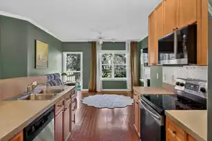 207 Golfview Ln, Summerville, SC 29485 - Photo 11