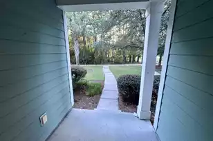 2108 Promenade Ct, Mount Pleasant, SC 29466 - Photo 11