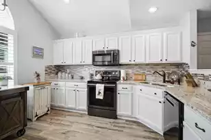 1200 Yellow Hawthorn Cir, Summerville, SC 29483 - Photo 29