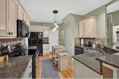 4001 Plantation House Road, Summerville, SC 29485 - Photo 17