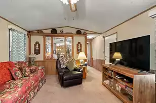 1078 Doyle St, Manning, SC 29102 - Photo 7