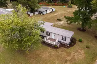 1078 Doyle St, Manning, SC 29102 - Photo 27