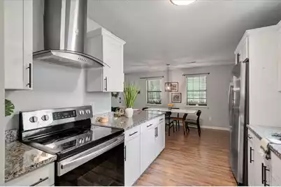 1533 Orangeburg Road, Summerville, SC 29483 - Photo 9
