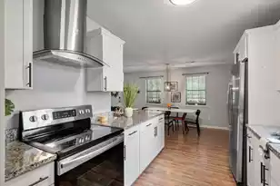 1533 Orangeburg Rd, Summerville, SC 29483 - Photo 9