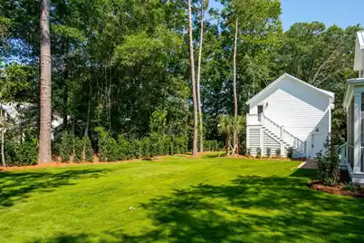 914 Lakeview Drive, Mount Pleasant, SC 29464 - Photo 67