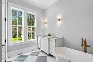 914 Lakeview Dr, Mount Pleasant, SC 29464 - Photo 27