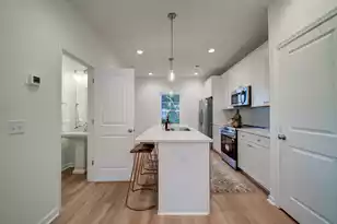 2067 Comstock Ave, North Charleston, SC 29405 - Photo 9