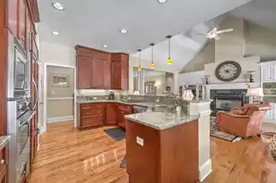 8648 Timbermarsh Ln, North Charleston, SC 29420 - Photo 19