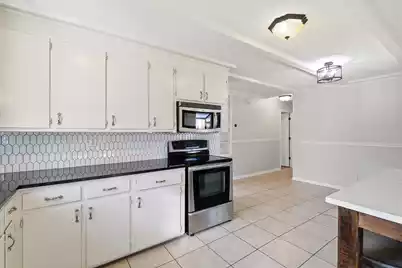 4239 Paramount Drive, North Charleston, SC 29405 - Photo 11