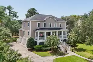 614 Island Walk, Mount Pleasant, SC 29464 - Photo 1