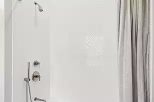338 Broad St, Charleston, SC 29401 - Photo 25