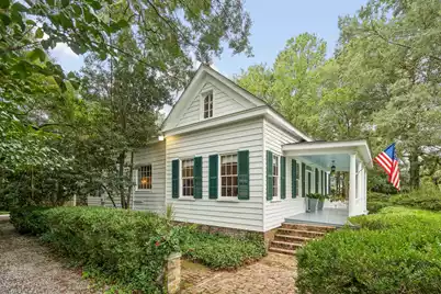 607 Central Avenue, Summerville, SC 29483 - Photo 1