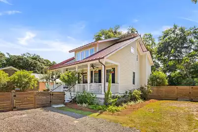 307 4th Avenue, Mount Pleasant, SC 29464 - Photo 3