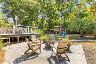 307 4th Ave, Mount Pleasant, SC 29464 - Photo 47