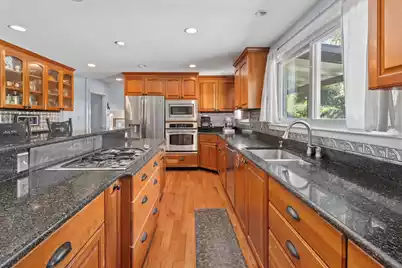 814 Stonefield Avenue, Charleston, SC 29412 - Photo 7