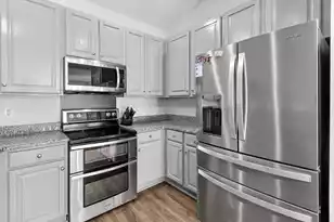 1572 Wellesley Cir, Mount Pleasant, SC 29466 - Photo 9