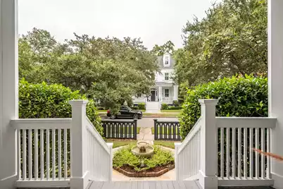 141 Shelmore Boulevard N, Mount Pleasant, SC 29464 - Photo 5