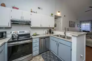 935 Estates Blvd E #Apt C, Charleston, SC 29414 - Photo 9