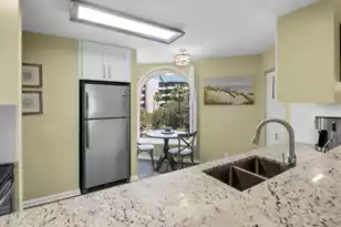 9002 Palmetto Dr, Isle Of Palms, SC 29451 - Photo 17