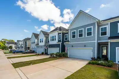 3049 Emma Lane, Mount Pleasant, SC 29466 - Photo 3