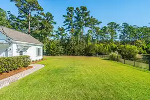 3909 Maidstone Dr, Mount Pleasant, SC 29466 - Photo 3
