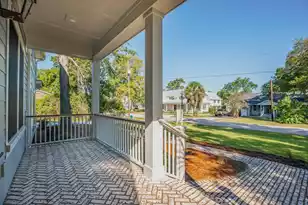 335 4th Ave, Mount Pleasant, SC 29464 - Photo 7