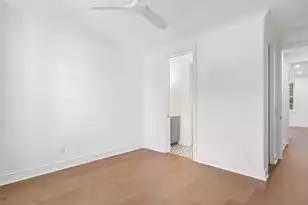 335 4th Ave, Mount Pleasant, SC 29464 - Photo 57