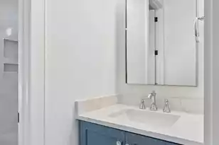 335 4th Ave, Mount Pleasant, SC 29464 - Photo 61