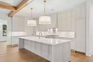335 4th Ave, Mount Pleasant, SC 29464 - Photo 21