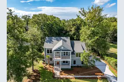335 4th Avenue, Mount Pleasant, SC 29464 - Photo 83