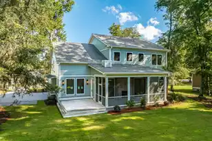 335 4th Ave, Mount Pleasant, SC 29464 - Photo 79