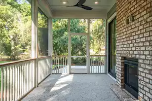 335 4th Ave, Mount Pleasant, SC 29464 - Photo 69