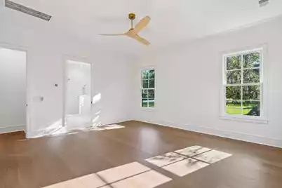 335 4th Avenue, Mount Pleasant, SC 29464 - Photo 37