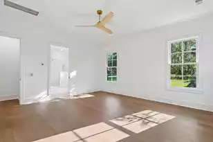 335 4th Ave, Mount Pleasant, SC 29464 - Photo 37