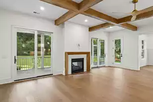 335 4th Ave, Mount Pleasant, SC 29464 - Photo 27