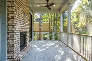 335 4th Ave, Mount Pleasant, SC 29464 - Photo 71