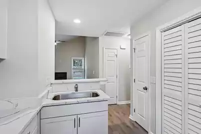 905 Burnley Road #Unit D, Charleston, SC 29414 - Photo 11