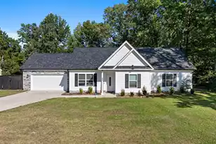 927 Rodney Rd, Orangeburg, SC 29115 - Photo 1