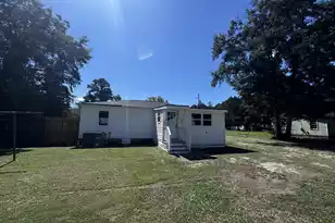 906 Poplar St, Walterboro, SC 29488 - Photo 63