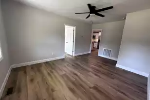 906 Poplar St, Walterboro, SC 29488 - Photo 55