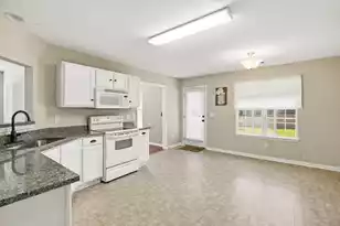 300 Dunning Rd, Summerville, SC 29486 - Photo 17