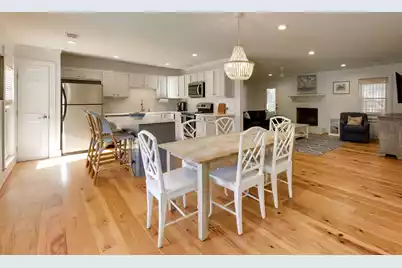 1154 Shoreside Way, Mount Pleasant, SC 29464 - Photo 9