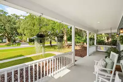 1040 Otter Circle, Beaufort, SC 29902 - Photo 9