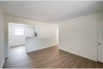 2706 Crestline Drive, North Charleston, SC 29405 - Photo 15