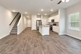 8753 Silver Perch Ln, North Charleston, SC 29420 - Photo 5
