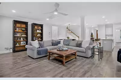 2805 Wagner Way, Mount Pleasant, SC 29466 - Photo 19