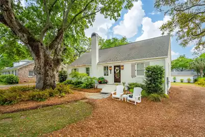 739 Pitt Street, Mount Pleasant, SC 29464 - Photo 1