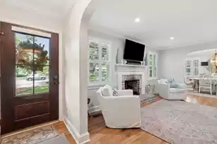 739 Pitt St, Mount Pleasant, SC 29464 - Photo 5