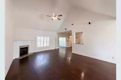 313 Glen Eagles Drive, Summerville, SC 29483 - Photo 9